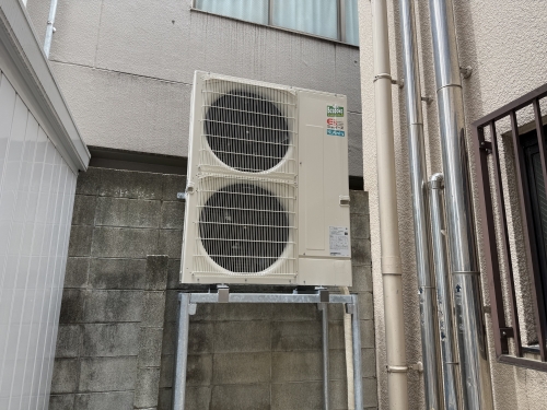 室外機